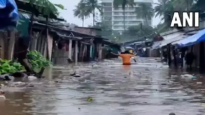 Gujarat Weather: गुजरात में भारी बारिश, दो जिलों में 700 से अधिक लोगों को किया रेस्क्यू, अलर्ट जारी