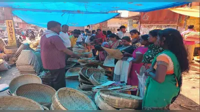 Chhath Puja 2021: गुमला में महंगा हुआ सूप- दउरा, फिर भी खरीदारी में कमी नहीं, जानें क्या है कीमत