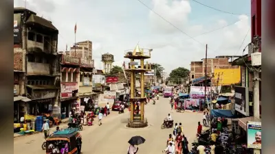 गुमला नगर परिषद चुनाव : पुरुषों की अपेक्षा महिला वोटरों की संख्या अधिक, जानें 22 वार्ड का हाल