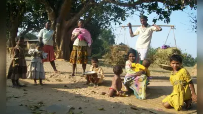लाखों की दवा खाकर भी बीमार पड़ रहे लोग, साग-सब्जी खाकर ही कोरोना को मात दे रहे ग्रामीण
