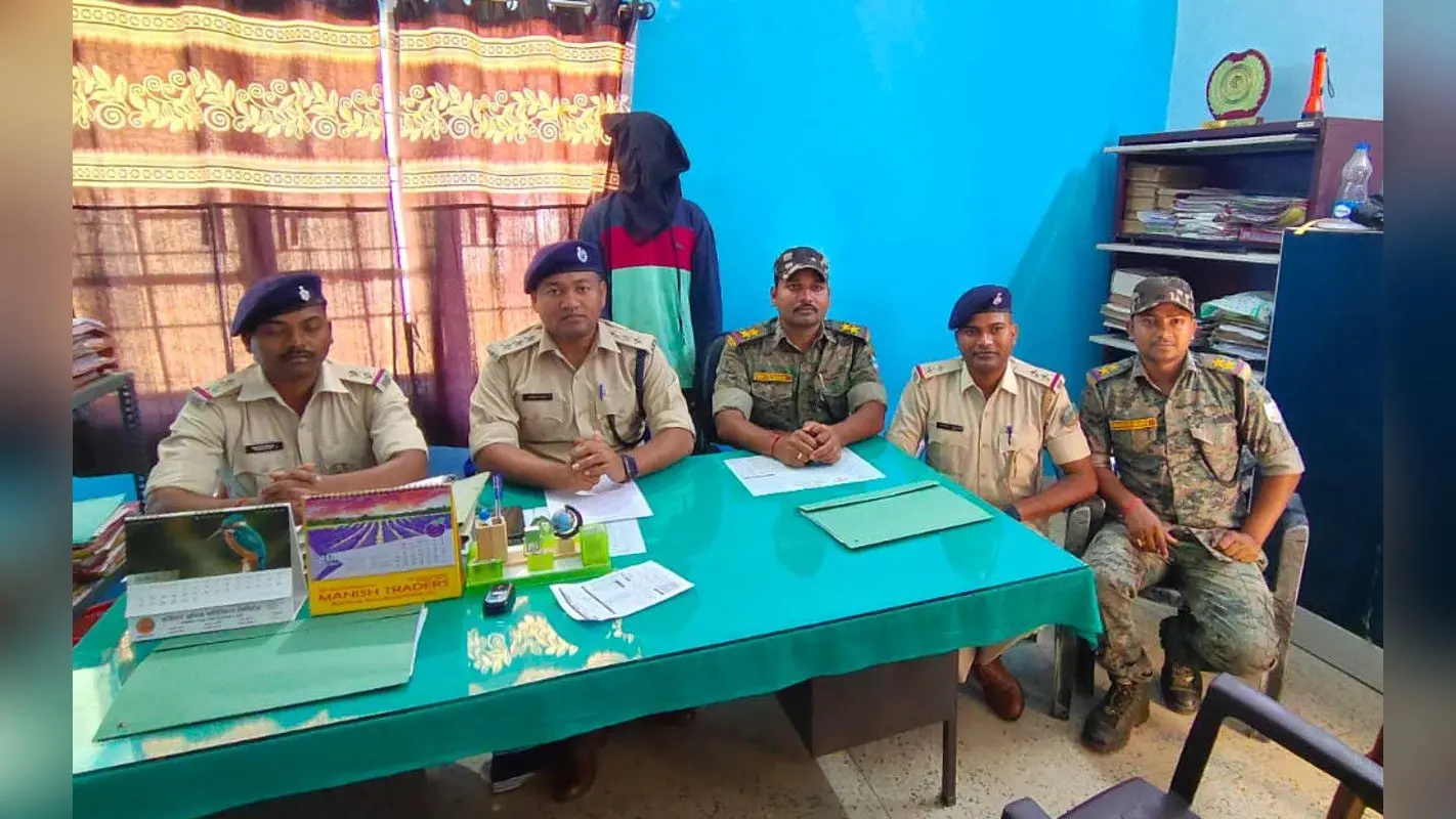 झारखंड : गुमला में 11 लाख रुपये के बंटवारे को लेकर भाभी सहित 2 भतीजे की हत्या का खुलासा, देवर निकला आरोपी