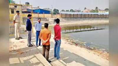 गुमला एसडीओ ने छठ तालाबों का किया निरीक्षण, सफाई का निर्देश दिया