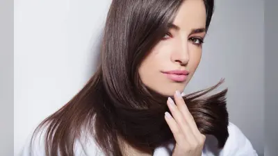 Beauty Tips: हेयर ग्रोथ के लिए रामबाण है बायोटिन जानें क्या है ये और खाने की किन चीजों में होता है ये मौजूद
