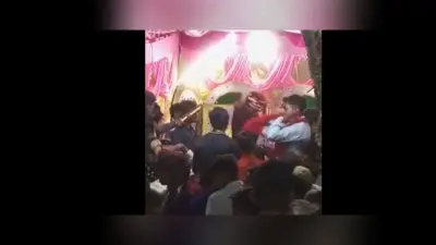 हमीरपुर में दूल्हे ने पहनाई जयमाला, दुल्हन ने कर दी थप्पड़ों की बारिश, वायरल वीडियो को देख लोग हैरान