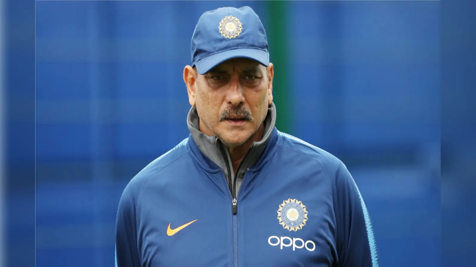रवि शास्त्री के Birthday पर फैन्स क्यों दे रहे दिवाली की बधाई ? सोशल मीडिया पर मीम्स की बाढ़