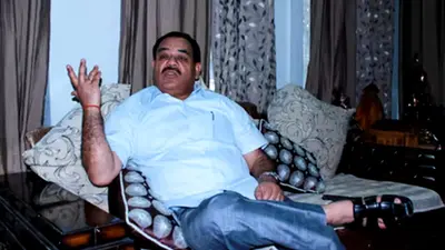 उत्तराखंड बीजेपी में दरार : कैबिनेट मंत्री हरक सिंह रावत और विधायक उमेश शर्मा काऊ ने दिया इस्तीफा