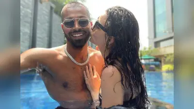 हार्दिक पांड्या फिर बनने वाले हैं पापा ? पत्नी नताशा ने बेटे के पहले जन्मदिन पर बेबी बंप के साथ शेयर की तसवीर