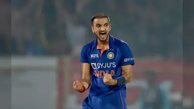 DC vs RCB, IPL 2022: हर्षल पटेल की वापसी से मजबूत होगी आरसीबी, लेकिन दिल्ली कैपिटल्स से मिलेगी कड़ी टक्कर