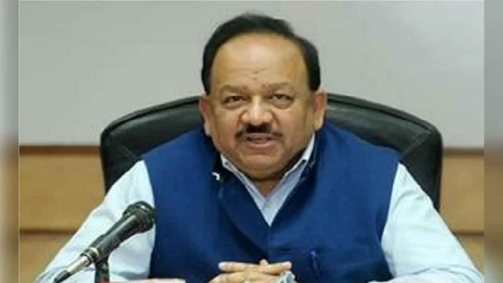 अब 24 घंटे में कभी भी लग सकता है वैक्सीन, केंद्र सरकार ने खत्म कर दी समयसीमा