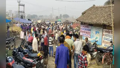 पूर्वी सिंहभूम के सप्ताहिक हाट में प्रशासन ने मारा छापा, साफ-सफाई के नाम पर हो रही थी अवैध वसूली