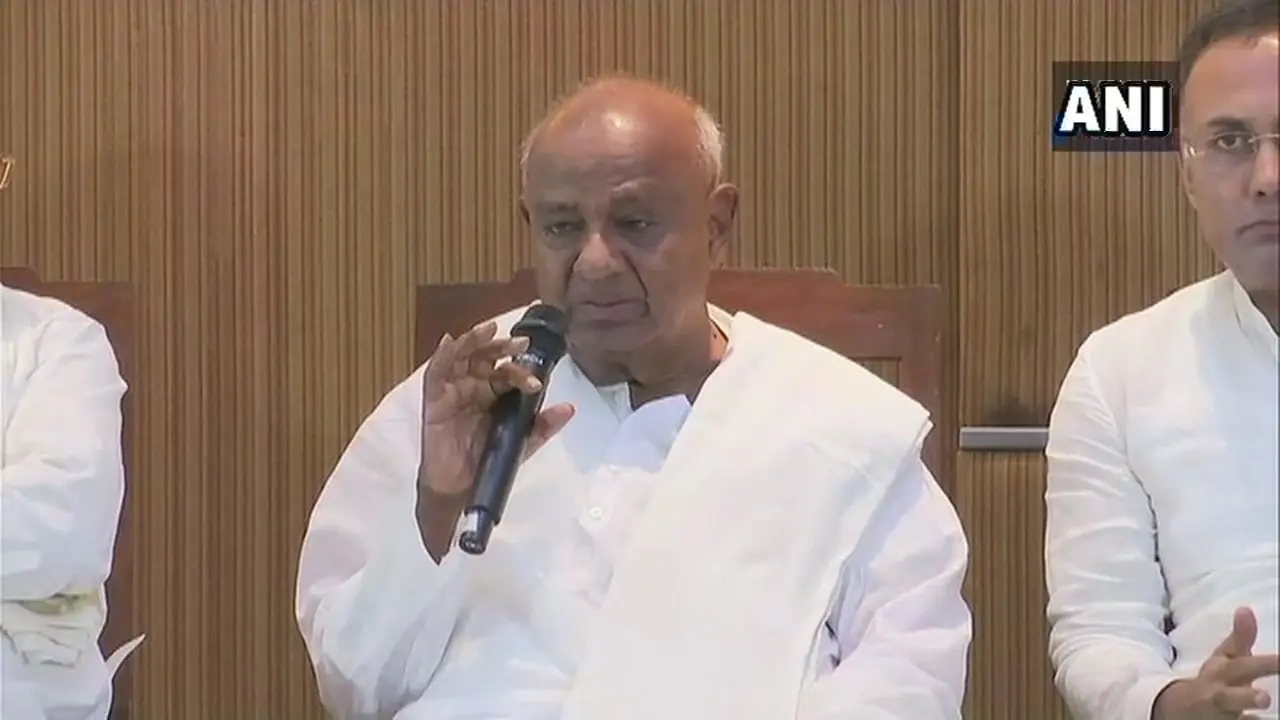 Karnataka Election: कांग्रेस ने जारी की 41 उम्मीदवारों के साथ दूसरी सूची, इन बागी विधायकों को भी दिया टिकट