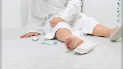 Heart Attack In Bathroom: तो इसलिए बाथरूम में ही होता है हार्ट अटैक, कहीं आप भी तो नहीं कर रहे ये गलती, जानें