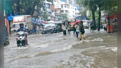 Maharashtra के तीन जिलों में भारी बारिश, 128 गांवों से संपर्क टूटा , 200 लोग भेजे गये सुरक्षित स्थानों पर