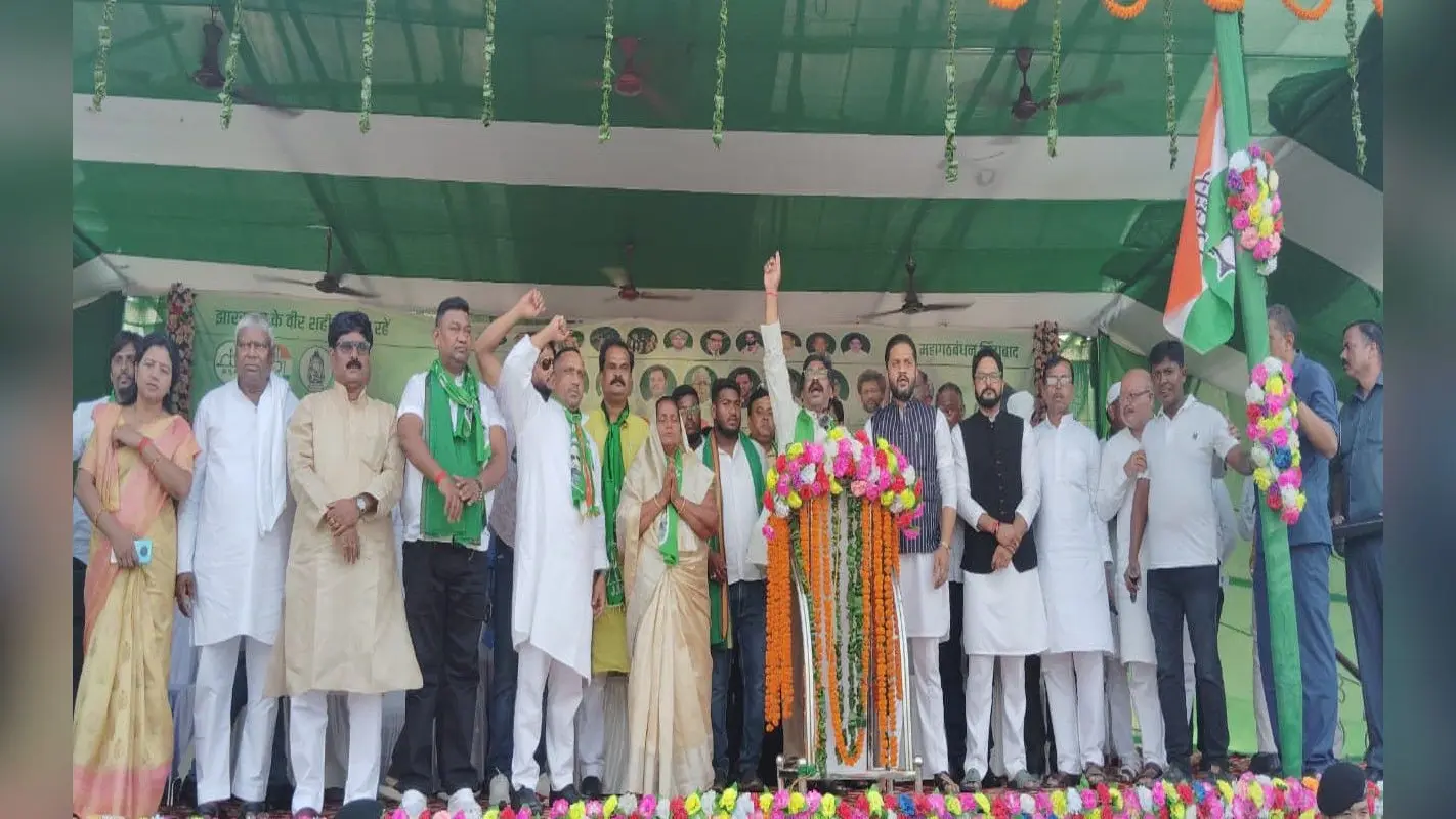 झामुमो की लड़ाई हमेशा पूंजीपतियों से रहा, मान-सम्मान के लिए कभी नहीं किया समझौता : हेमंत सोरेन