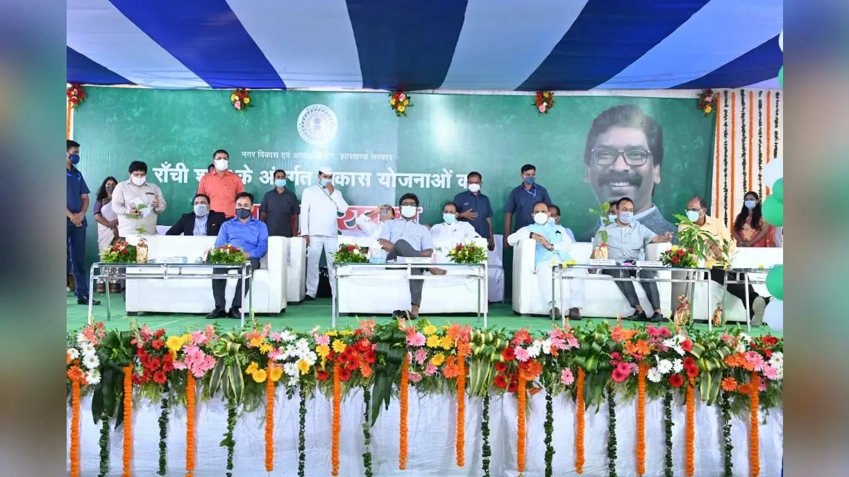 झारखंड के CM हेमंत सोरेन बोले, जयपाल सिंह मुंडा स्टेडियम व बड़ा तालाब का होगा कायाकल्प, बदलेगी रांची की तस्वीर