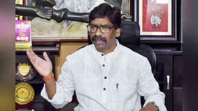 भीमा कोरेगांव केस : फादर स्टेन स्वामी की गिरफ्तारी पर क्या बोले मुख्यमंत्री हेमंत सोरेन ?