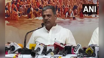 RSS नेता होसबाले बोले- बांग्लादेशी घुसपैठ से कई जिलों की जनसंख्या असंतुलित, हिंदुओं की आबादी पर भी असर