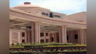 UP News: डीजीएमई के पद पर आईएएस अफसर किंजल सिंह की तैनाती पर उठे सवाल, हाईकोर्ट में आज सुनवाई, जानें मामला
