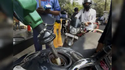 Petrol Diesel Price: पेट्रोल और डीजल की कीमत में कुल 10 रुपये प्रति लीटर की बढ़ोतरी