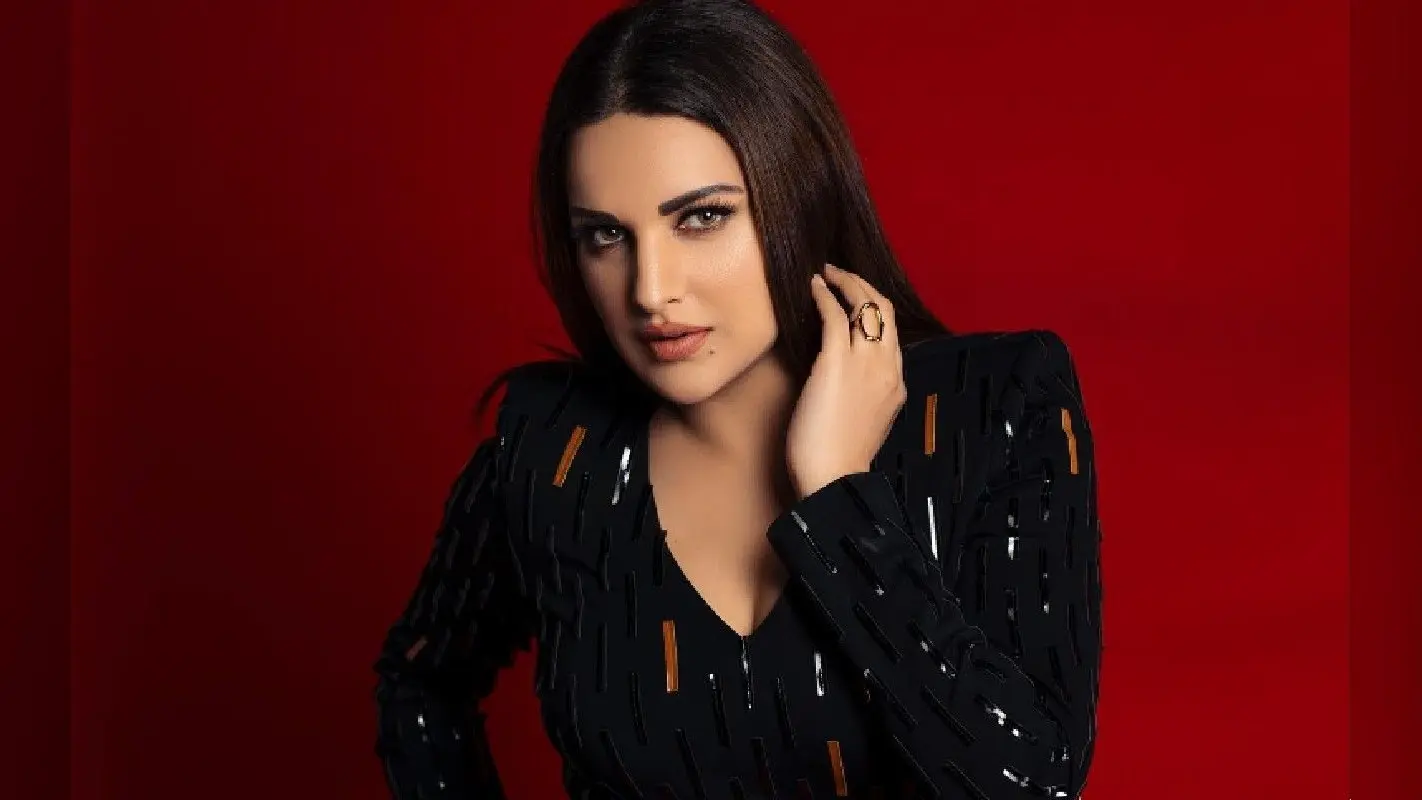 Bigg Boss 13 के बाद डिप्रेशन में चली गईं थी हिमांशी खुराना, बोलीं- इवेंट में जानें से पहले पेनिक अटैक…