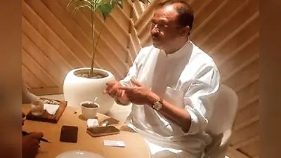 हिंदी को अपनानी होगी कृत्रिम मेधा : मुरलीधरन