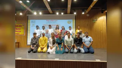 हिंदू कालेज में हिंदी साहित्य सभा : पत्रकार और लेखक प्रियदर्शन ने कहा- असंभव को भी संभव बनाता है साहित्य