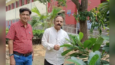 मातृभाषा आधारित शिक्षा आज के समय की मांग, हिंदू काॅलेज में बोलीं प्रो अंजू श्रीवास्तव