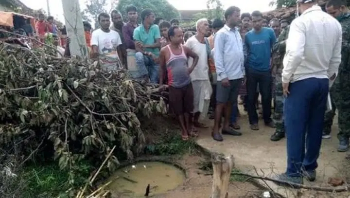 शॉकपिट के गड्ढे में मिला बच्चे का शव, परिजनों ने लगाया हत्या का आरोप