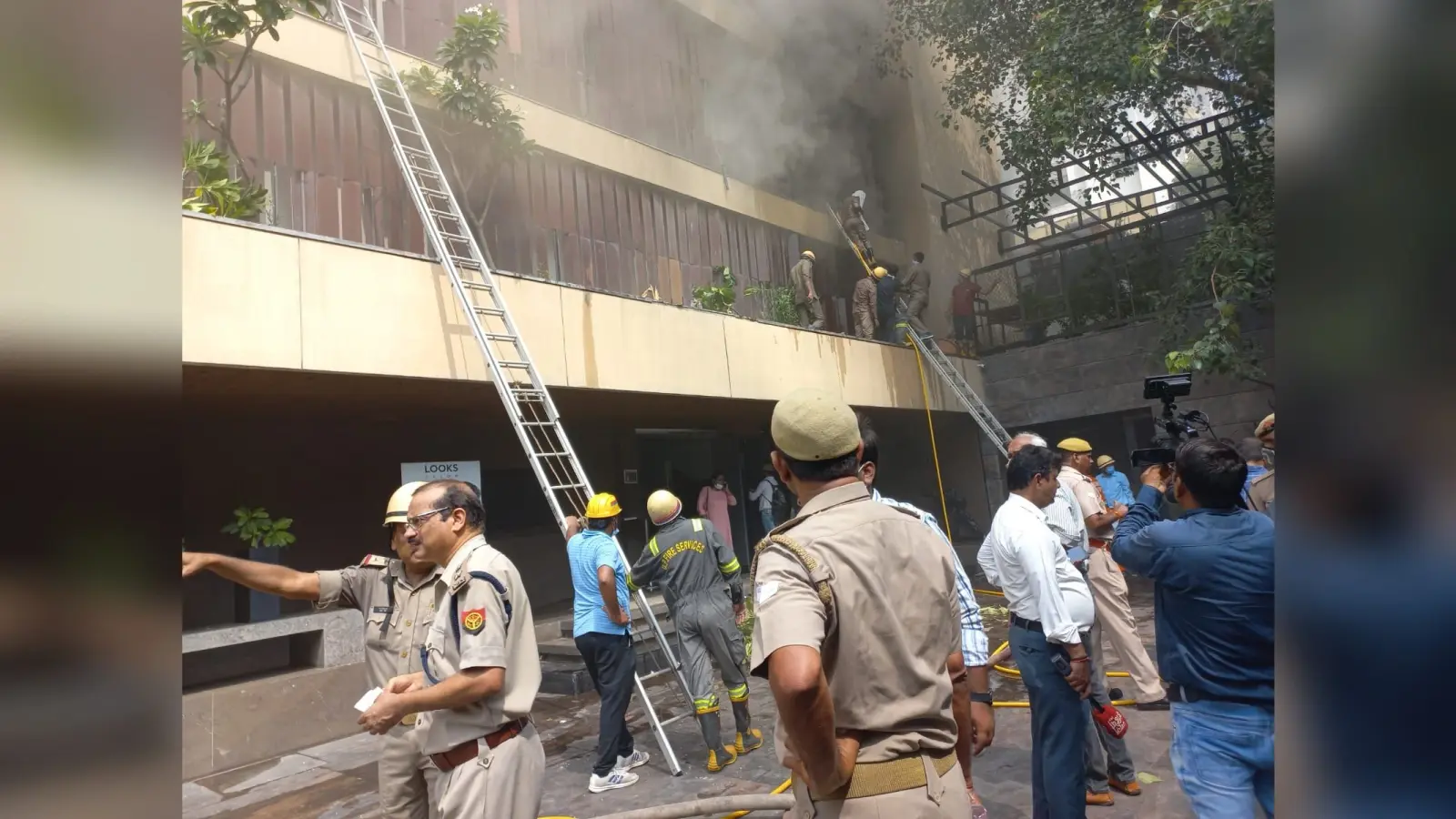 Levana Hotel Fire: होटल लेवाना अग्निकांड मामले में 22 लोगों के खिलाफ कार्रवाई की संस्तुति, बिल्डर पर FIR