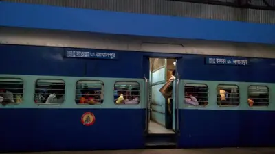 IRCTC/Indian Railways Latest Updates : रेलवे ने कैंसिल की ये ट्रेनें, यात्रा पर निकलने से पहले देख लें लिस्ट