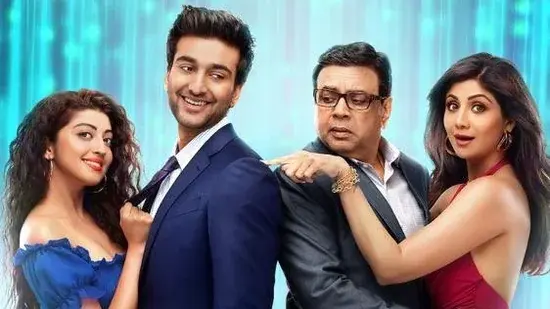 Hungama 2 Review : हंगामा नहीं हुआ बल्कि एंटरटेनमेंट के नाम रायता फैल गया है, पढ़ें पूरा रिव्यू
