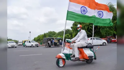 Independence Day 2022: गोरखपुर में आजादी का दिखेगा अनोखा रंग, 1 लाख लोग एक साथ गाएंगे राष्ट्रगान