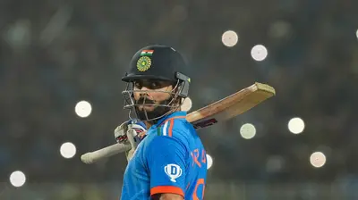 World Cup 2023: गोल्डन बैट विराट कोहली के नाम, टॉप-10 में भारत के चार बल्लेबाज, देखें लिस्ट