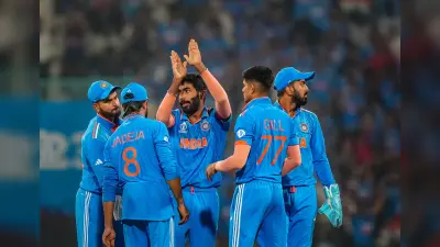 World Cup 2023: इकाना में काली पट्टी बांधकर क्यों मैदान पर उतरी भारतीय टीम, जानिए क्या है वजह