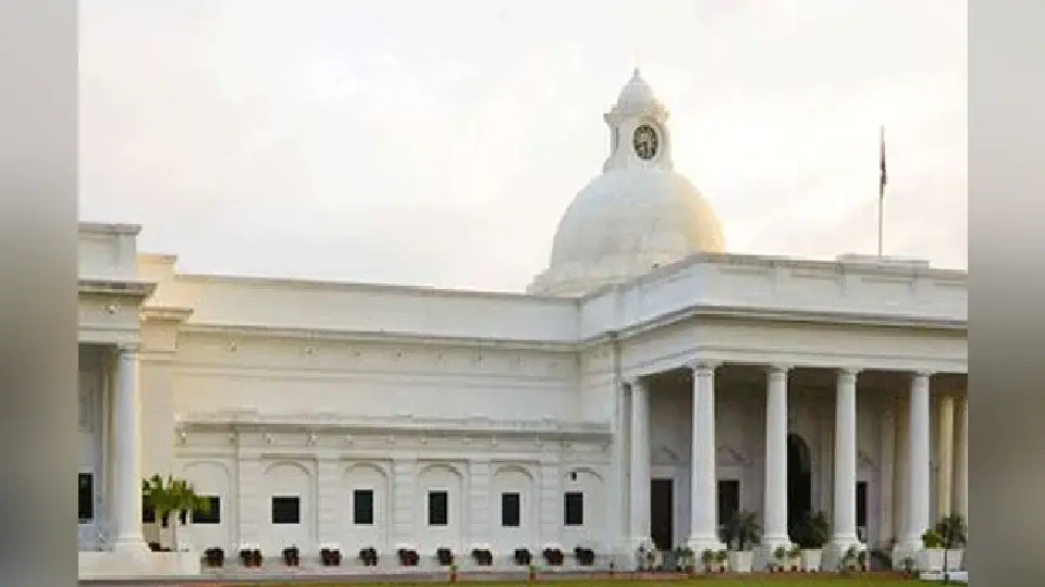 उत्तराखंड के आईआईटी रुड़की में 90 छात्र कोरोना पॉजिटिव, पांच हॉस्टल को बनाया गया कंटनेमेंट जोन