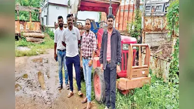 लोहरदगा : अवैध बालू का उठाव कर रहे ट्रैक्टर को वन विभाग ने किया जब्त, माफिया प्रशासन को लगातार दे रहे चुनौती
