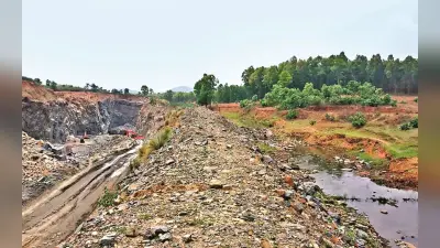 Ranchi : खतरे में भैरवी नदी, उद्गम स्थल पर ही मलबा डाल बना दी गयी सड़क