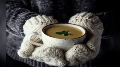 इस सर्दी ट्राई करें ये 7 सूप की वैराइटीज, टेस्ट के साथ मिलेगा स्वास्थ्य लाभ
