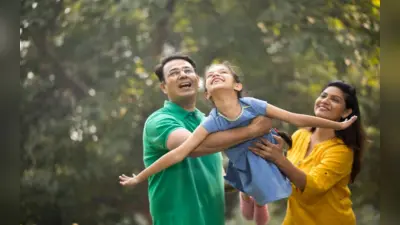 Christmas 2023 Video: जानिए क्रिसमस विश करते हुए क्यों कहा जाता है ‘मैरी क्रिसमस’