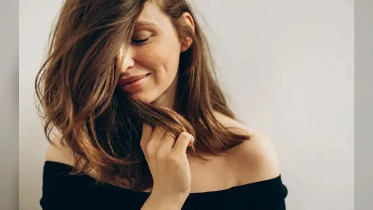 Beauty Tips : 40 की उम्र में पाइए 25 की चमक, ये हैं ब्यूटी सिक्रेट्स