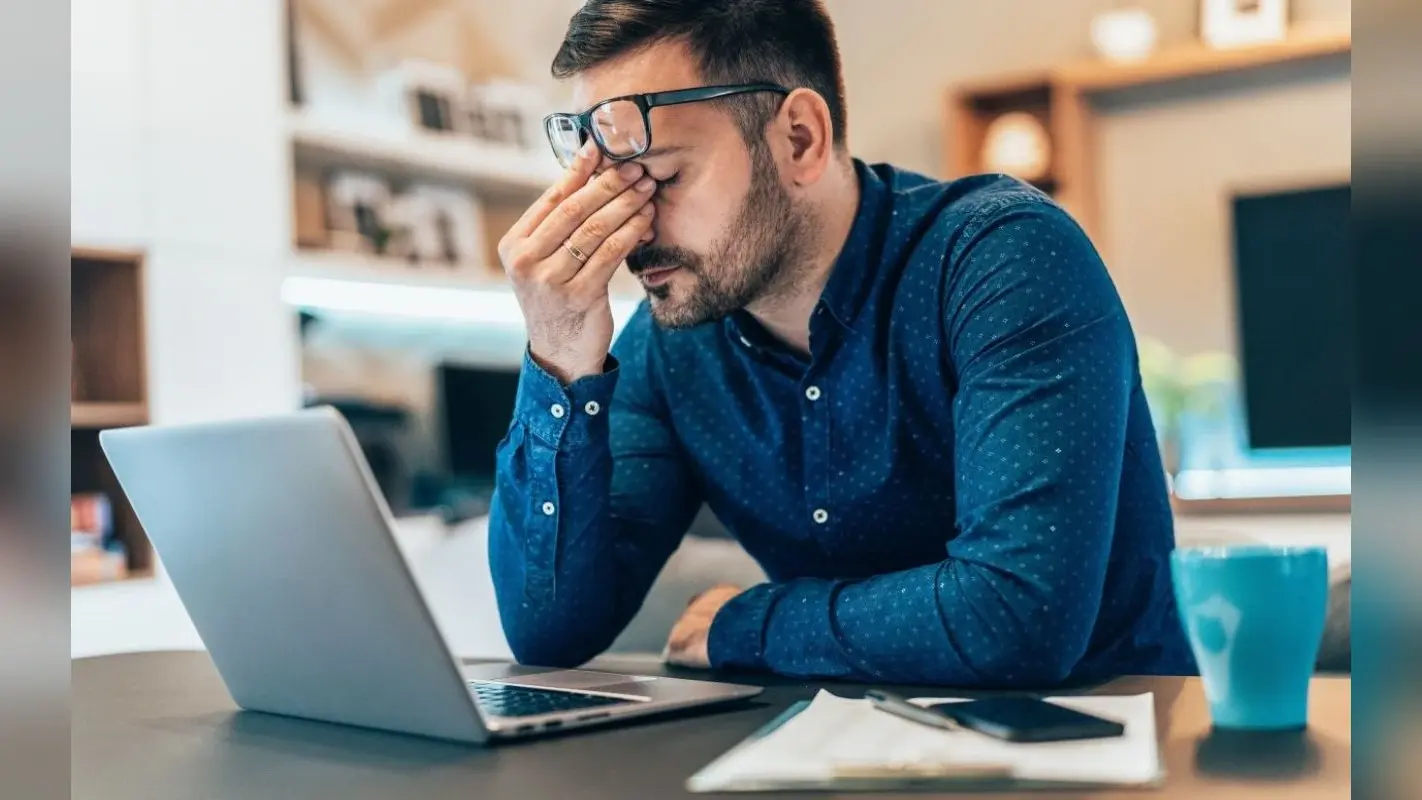 Vastu Tips: घर में तोता पालना शुभ है या अशुभ, जानें क्या कहता है वास्तु नियम