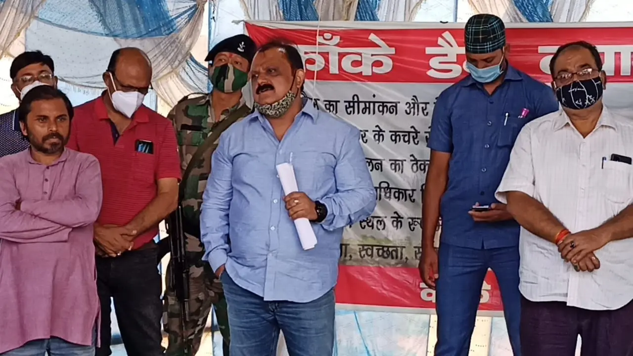 पेयजल एवं स्वच्छता मंत्री मिथिलेश कुमार ठाकुर ने कांके डैम से विस्थापित मछुआरों को ऐसे मनाया