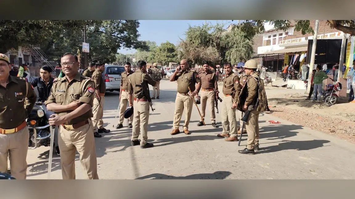 Agra News: हूटर बजाने के नाम पर दो गुटों में हिंसक झड़क, पूर्व मंत्री अरिदमन और समर्थकों पर केस