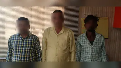 आगरा: खनन रोकने गई टीम पर जेसीबी चढ़ाने के मामले में चालक सहित तीन लोग गिरफ्तार, जानें क्या है मामला