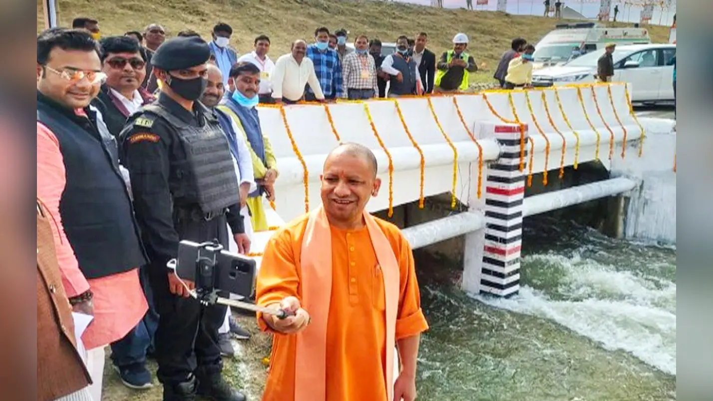 भाजपा ने तस्वीर साझा कर बताई बुंदेलखंड के विकास की गाथा, जनता ने भी किया स्वागत