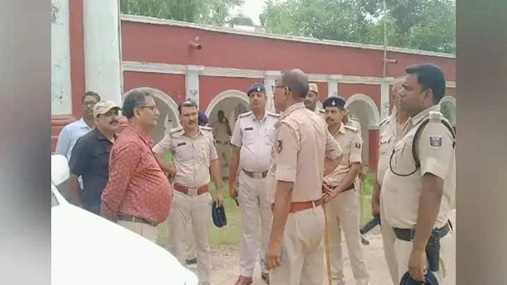 पटना कॉलेज में इंडक्शन मीट में सीट के लिए दोतरफा बमबाजी, गोलीबारी में एक स्टूडेंट घायल