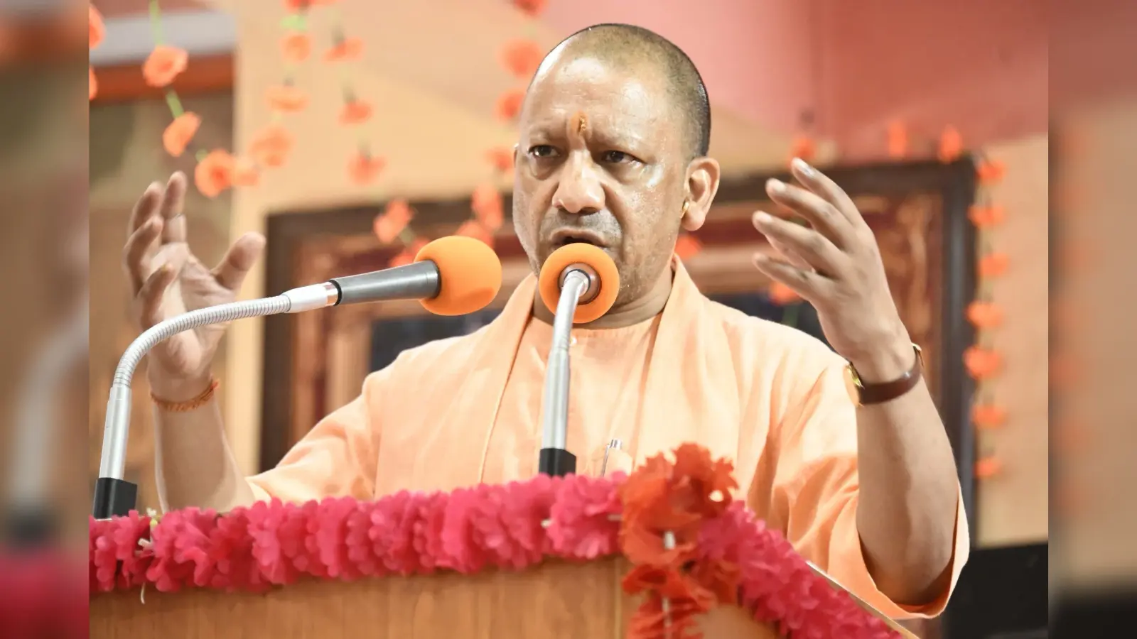 UP News: सीएम योगी आज अयोध्या में हॉट कुक्ड मील योजना का शुभारंभ करेंगे, बच्चों को फिर से मिलेगा गरम भोजन