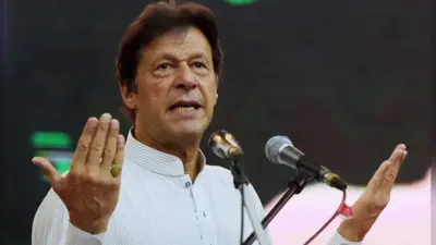 Pakistan News: इमरान खान का विपक्ष पर निशाना, कहा- पिछले 30 सालों से पाकिस्तान को लूट रहे तीन ‘चूहे’