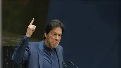 Pakistan Imran Khan Update: इमरान खान ने टाला राष्ट्र के नाम संबोधन, सिंध हाउस में जुटा विपक्ष
