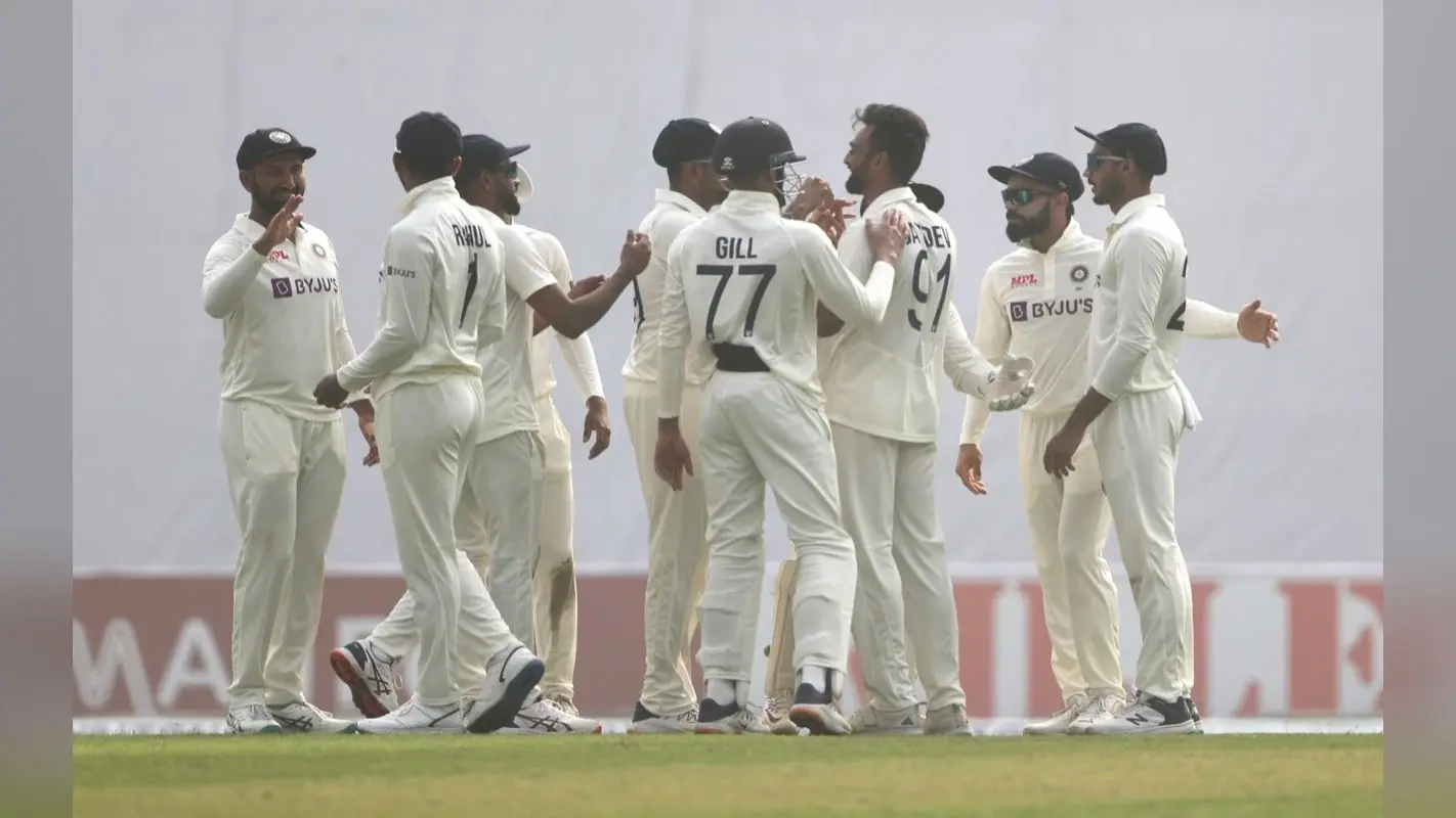 IND vs AUS 1st Test: शुभमन की जगह सूर्यकुमार को मौका, भरत का टेस्ट डेब्यू, जानिए कैसी है भारतीय प्लेइंग XI